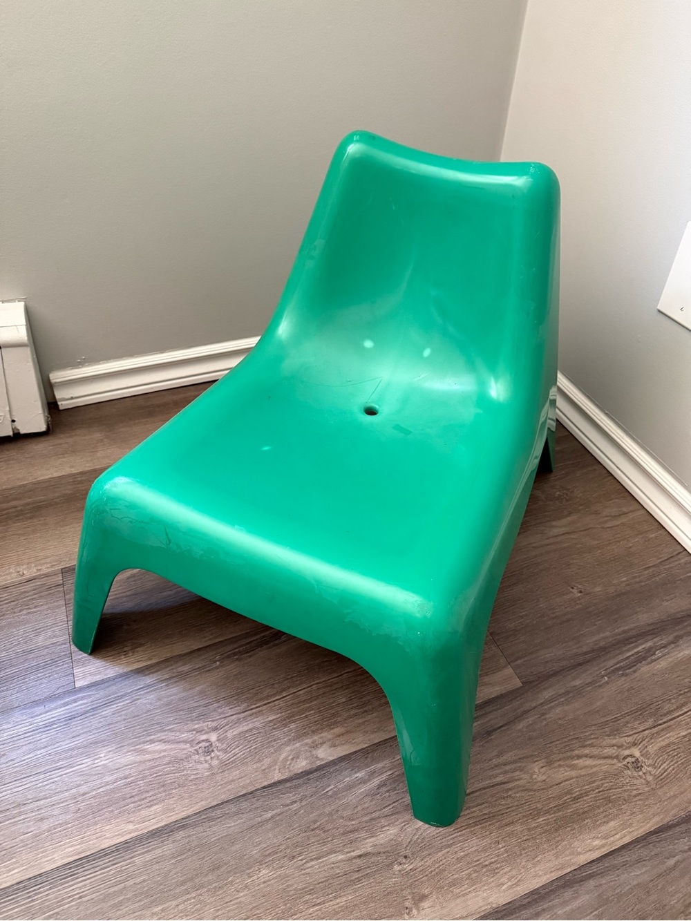 Vintage IKEA BUNSÖ c1999 Children's Green Hard Plastic Chair by Thomas Sandell